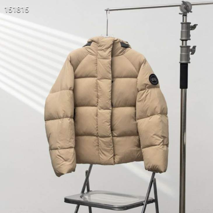 Picture of Canada Goose Down Jackets _SKUCanadaGooseS-2XL26yr12137907